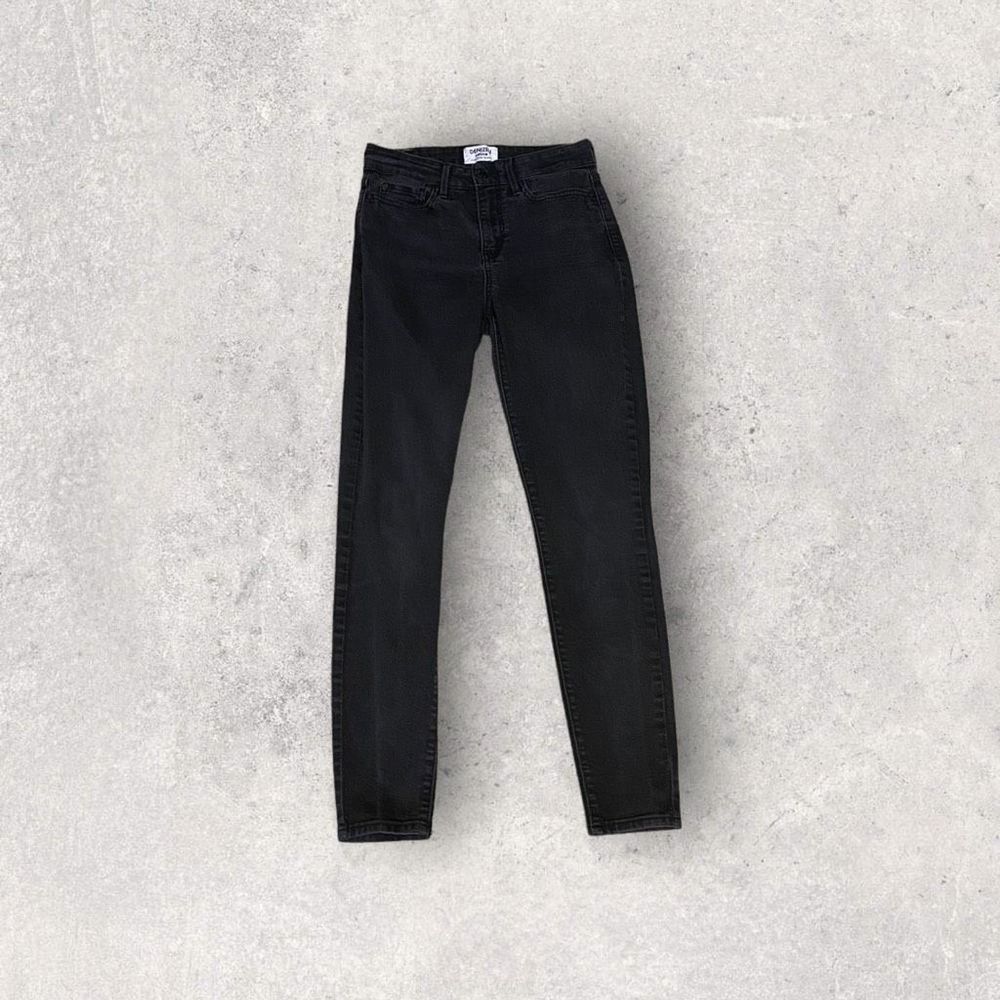 Women’s Denizen from Levi’s High Rise Skinny Black Jeans 29x30